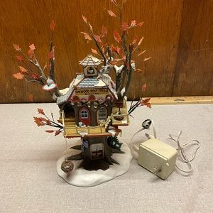 Department 56- north pole woods- oakwood post office no box